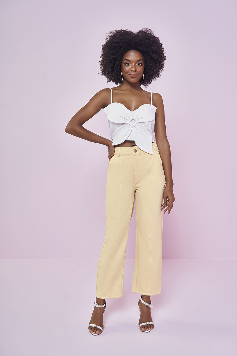 Top Cropped Alça Fina Linen Flor 3D BRANCO